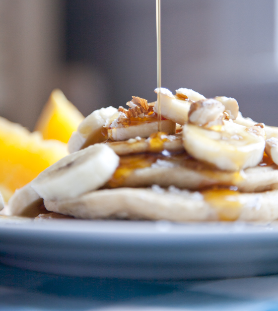 Favorite Vegan Pancakes | picklesnhoney.com #vegan #pancakes #recipe