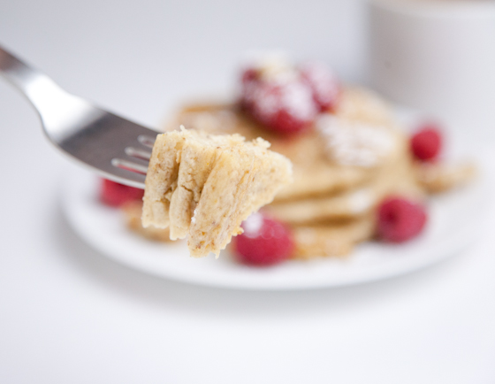 Favorite Gluten-Free Pancakes | picklesnhoney.com #vegan #glutenfree #pancakes #breakfast #recipe
