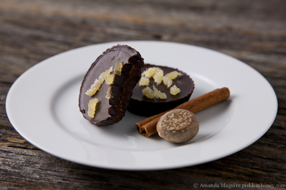 Vegan Gingerbread Dark Chocolate with Crystallized Candied Ginger // Pickles & Honey