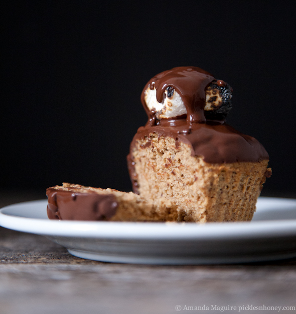 S'mores Cupcakes (Vegan & Gluten-Free)