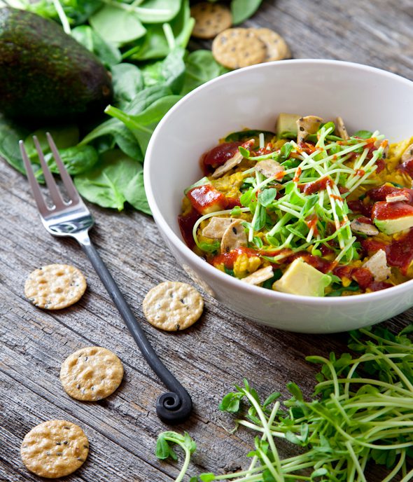 Healthy Vegan Savory Oatmeal! So easy and ready in under 15 minutes! | picklesnhoney.com #vegan #glutenfree #savory #oatmeal #recipe #main #lunch #dinner #breakfast