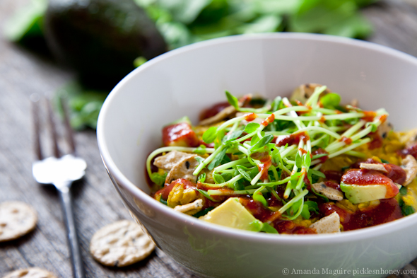 Healthy Vegan Savory Oatmeal! So easy and ready in under 15 minutes! | picklesnhoney.com #vegan #glutenfree #savory #oatmeal #recipe #main #lunch #dinner #breakfast