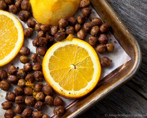 Sweet Chili Orange Fennel Roasted Chickpeas // picklesnhoney.com