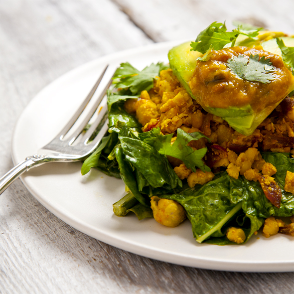 Chickpea Scramble with Sweet Potato Salsa & Garlicky Kale | picklesnhoney.com