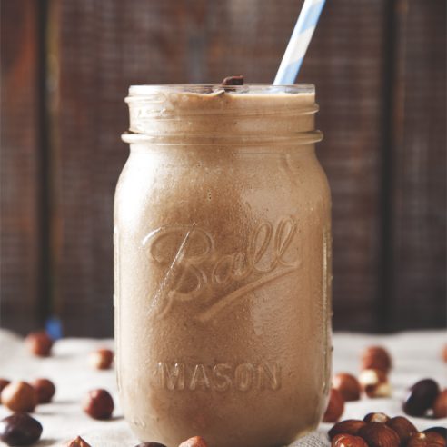 Protein-Packed Vegan Nutella Smoothie + Vega Giveaway! | picklesnhoney.com