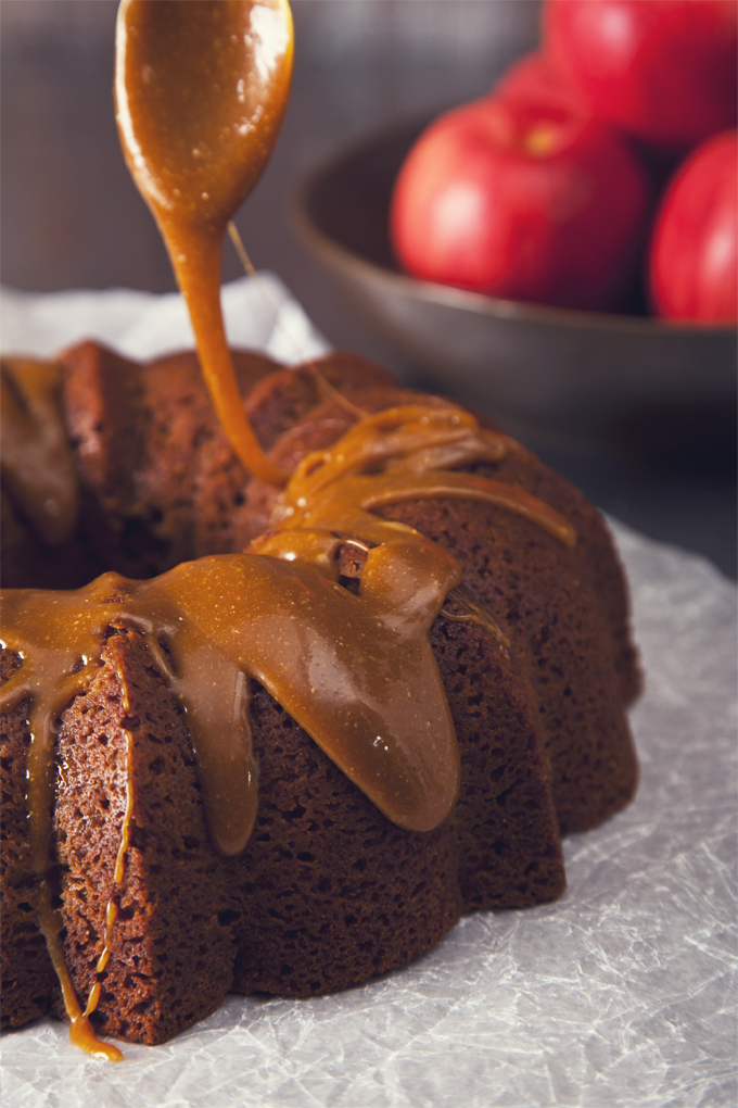 Spiced Apple Cider Spelt Cake with Vegan Caramel Sauce | picklesnhoney.com