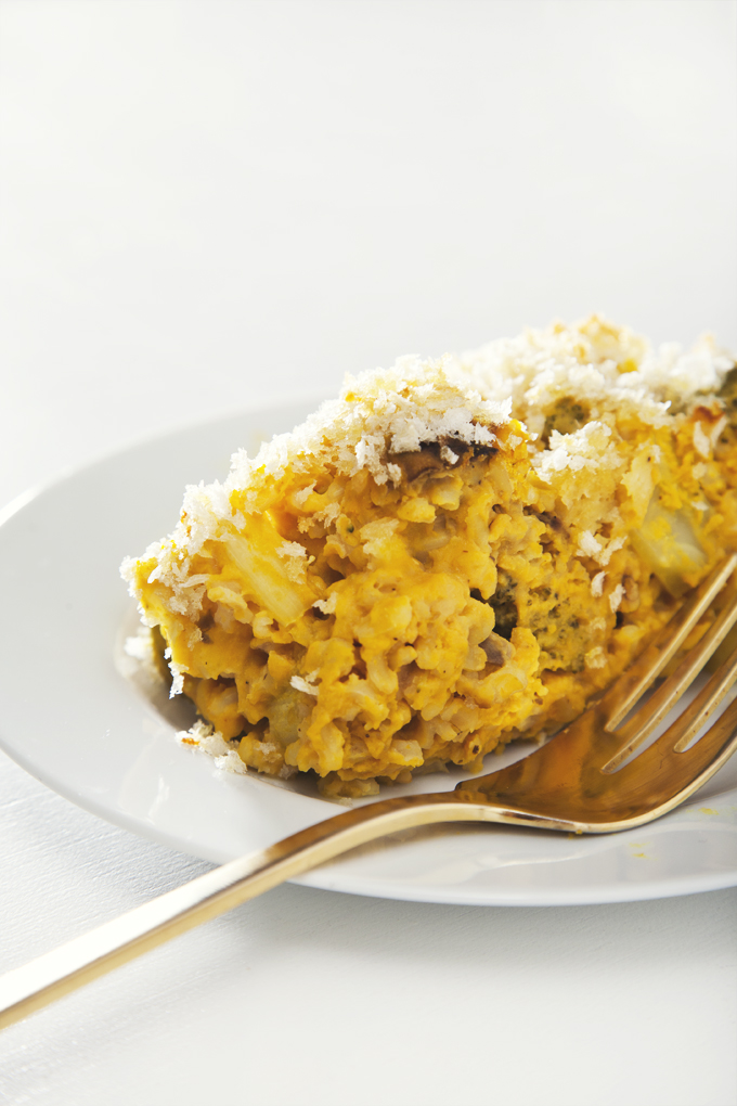 Make-Ahead Broccoli Cheese and Rice Casserole (Vegan, Gluten-Free Option) | picklesnhoney.com