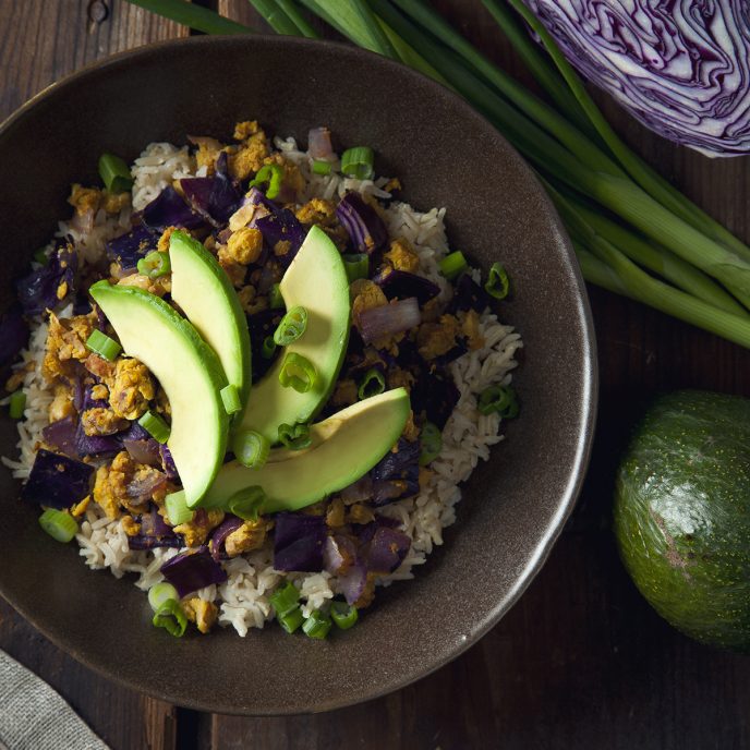 Healthy Chickpea Scramble and Red Cabbage Brown Rice Bowls! | picklesnhoney.com #vegan #glutenfree #chickpeas #scramble #cabbage #brownrice #bowl #lunch #dinner #recipe #main