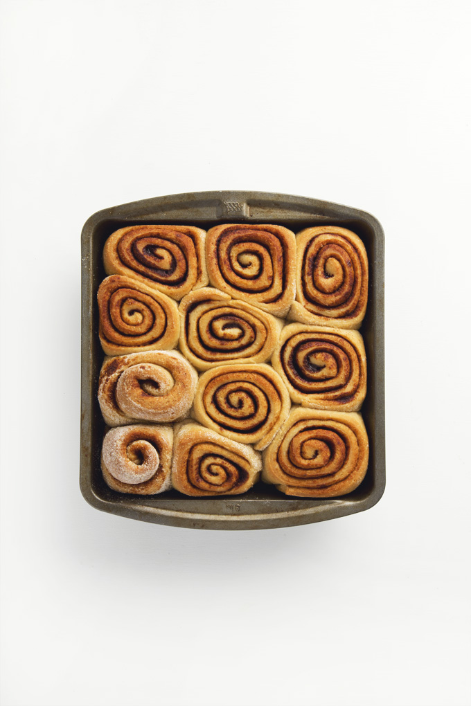 Easy Vegan Cinnamon Rolls | picklesnhoney.com