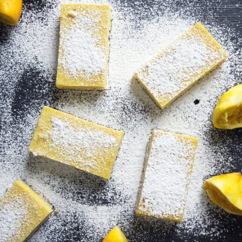 Gluten-Free Vegan Lemon Bars (Refined Sugar-Free, Grain-Free) | picklesnhoney.com