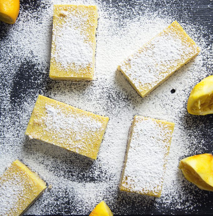 Gluten-Free Vegan Lemon Bars (Refined Sugar-Free, Grain-Free) | picklesnhoney.com