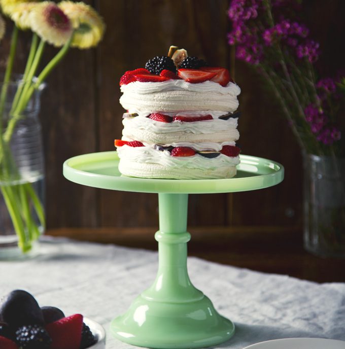 Life-Changing Aquafaba Vegan Pavlova! (or meringues) | picklesnhoney.com #vegan #pavlova #aquafaba #dessert #recipe