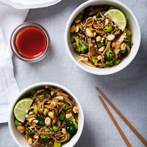 Spicy Shiitake Soba Noodles with Peanut Sauce | picklesnhoney.com #vegan #noodles #recipe #sponsored