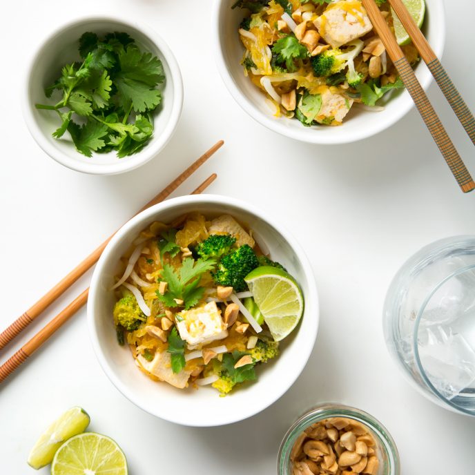 Healthy Vegan Spaghetti Squash Pad Thai with Tofu! (Gluten-Free too!) | picklesnhoney.com #vegan #glutenfree #padthai #thai #noodles #spaghettisquash #spaghetti #squash #recipe #main #lunch #dinner #healthy