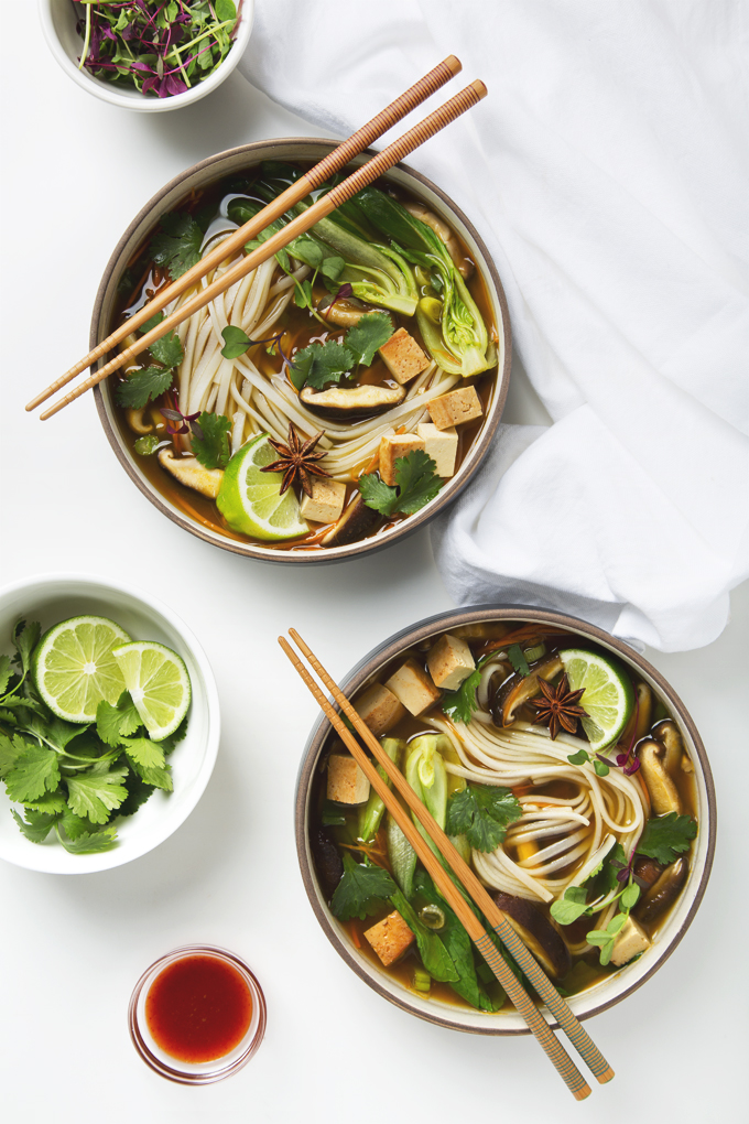 30 Minute Vegan Pho | picklesnhoney.com #vegan #pho #recipe