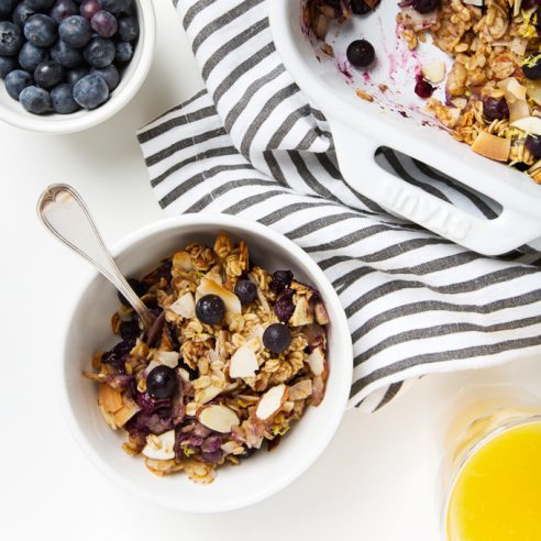 Coconut, Lemon & Blueberry Baked Oatmeal | picklesnhoney.com #vegan #glutenfree #oatmeal #breakfast #recipe