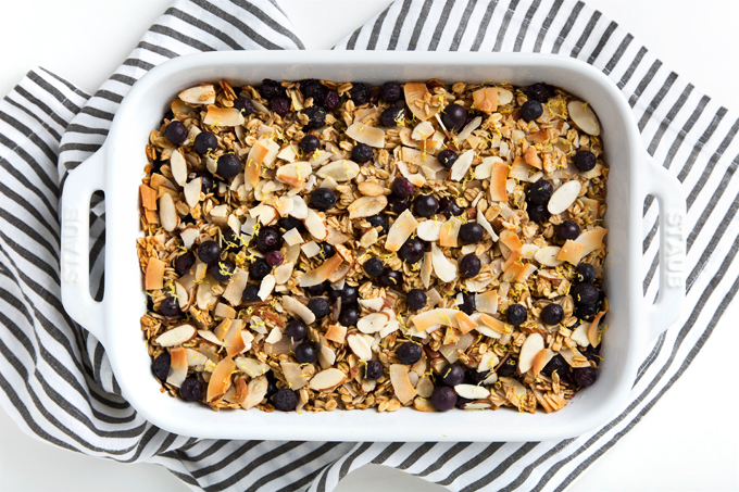 Coconut, Lemon & Blueberry Baked Oatmeal | picklesnhoney.com #vegan #glutenfree #oatmeal #breakfast #recipe