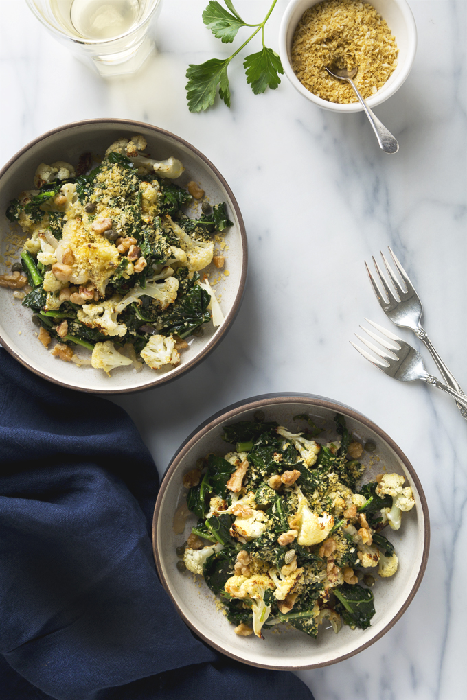 Warm Cauliflower and Kale Salad (10 Ingredients, 30 Minutes) | picklesnhoney.com #cauliflower #kale #salad #recipe #vegan