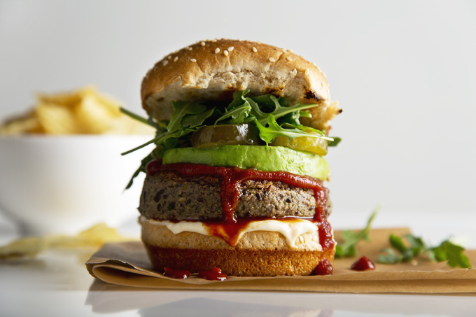 15-Perc Vegán Fekete Bab Hamburgerek (Gluténmentes Magas Fehérjetartalmú!) | picklesnhoney.com # vegan # glutenfree # blackbean # burger # lunch # dinner # recipe