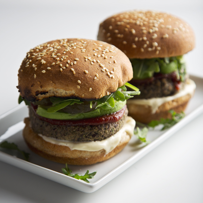 15-Minute Black Bean Burgers | picklesnhoney.com #vegan #blackbean #burgers #lunch #dinner #recipe