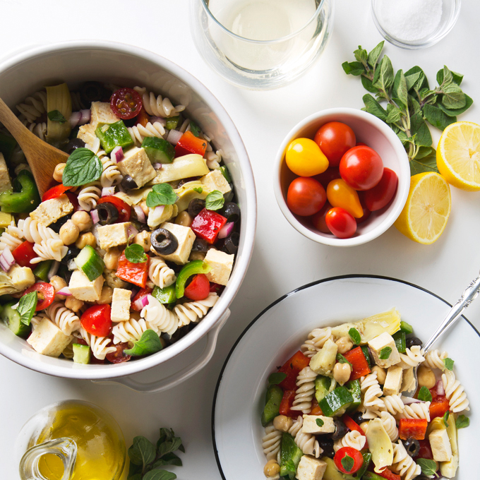Greek Pasta Salad with Tofu Feta Cheese | picklesnhoney.com #pasta #salad #vegan #greek #glutenfree #recipe