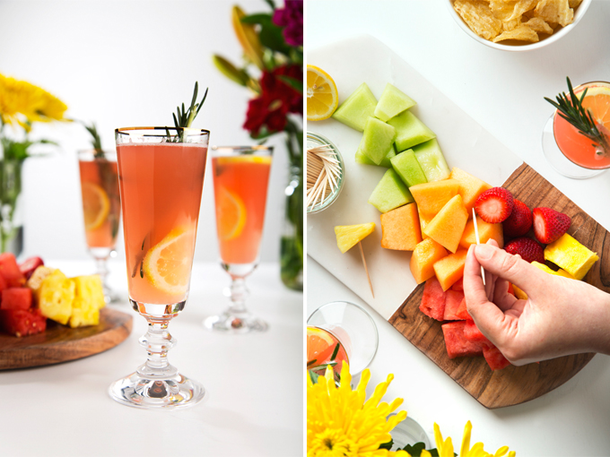 Sparkling Watermelon Rosemary Lemonade Cocktails | picklesnhoney.com #watermelon #lemonade #cocktail #drink #recipe