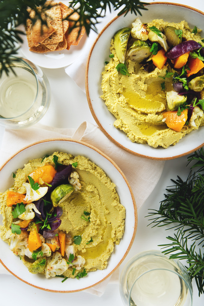 Roasted Vegetable Hummus Bowl | picklesnhoney.com #vegetable #hummus #bowl #vegan #recipe #fall #winter