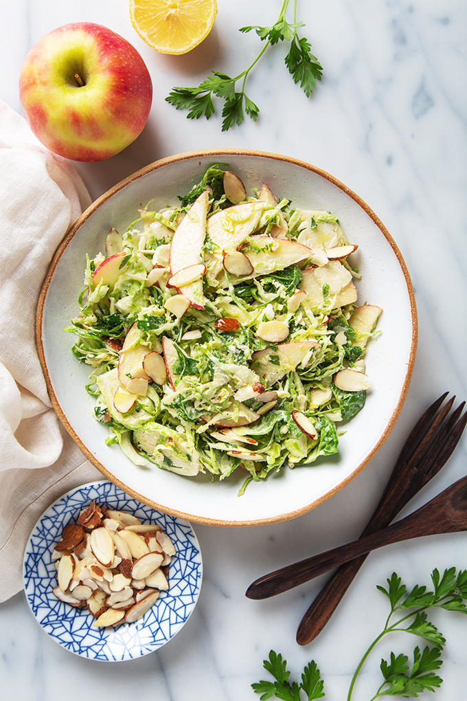 20-Minute Creamy Vegan Brussels Sprout Coleslaw (with Maple Mustard Vinaigrette) | picklesnhoney.com #brusselssprouts #coleslaw #vegan #glutenfree #side #recipe