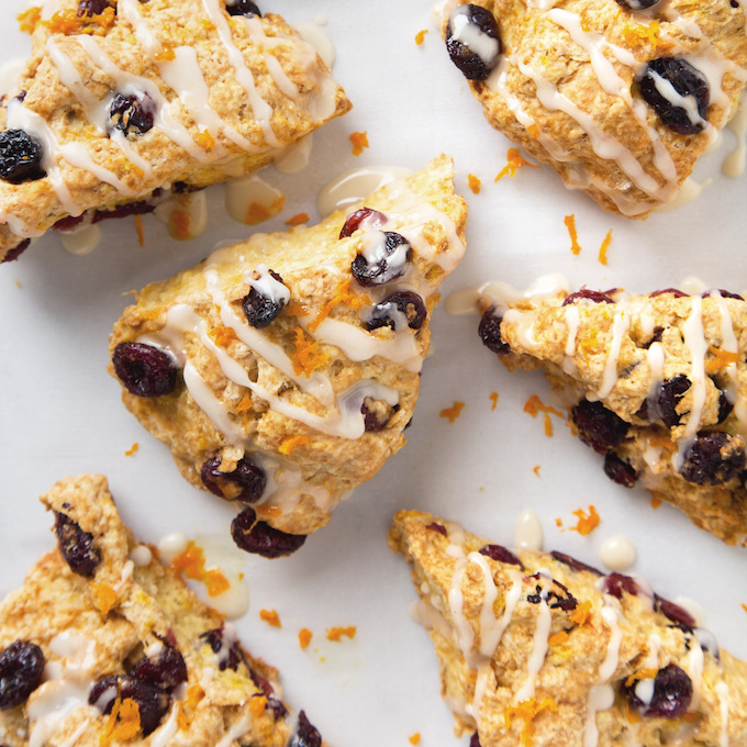 Simple Vegan Cranberry Orange Scones | picklesnhoney.com #scones #cranberry #orange #vegan #recipe #breakfast #brunch