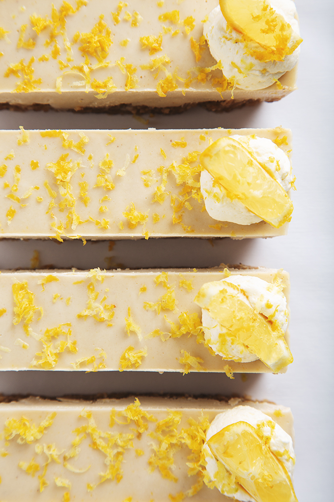 No-Bake Lemon Cheesecake Bars (15 minute to assemble!) | picklesnhoney.com #vegan #lemon #cheesecake #recipe #dessert #nobake #glutenfree