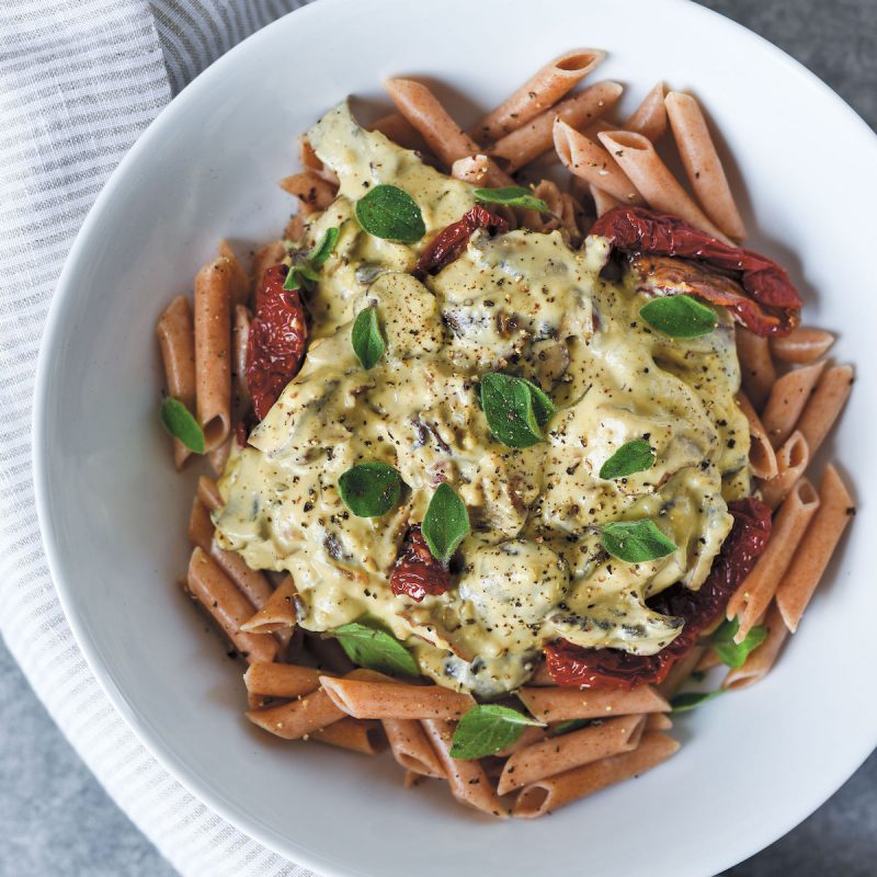 Creamy Vegan Mushroom Penne | picklesnhoney.com #vegan #glutenfree #mushroom #penne #noodles #lunch #dinner #recipe