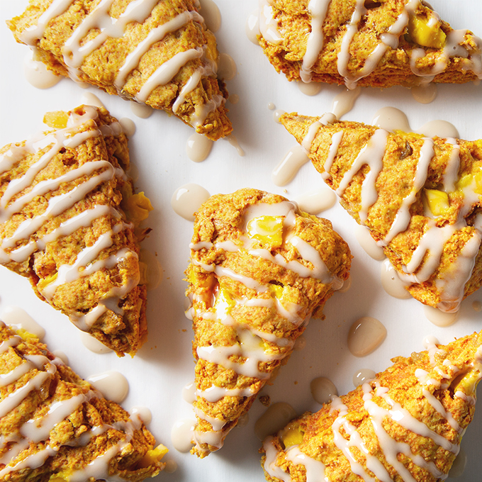 Gluten-Free Mango Spiced Scones | picklesnhoney.com #mango #scones #vegan #glutenfree #recipe