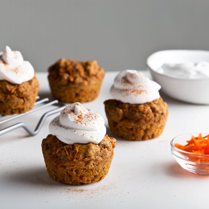 Hippie Vegan Carrot Muffins | picklesnhoney.com #vegan #wholegrain #carrot #muffins #recipe